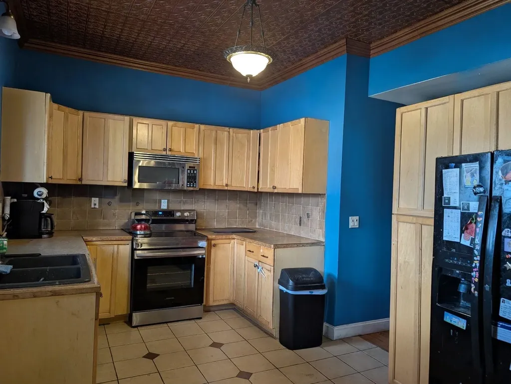 48 Grove Street Littleton NH 03561