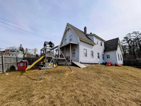 48 Grove Street Littleton NH 03561