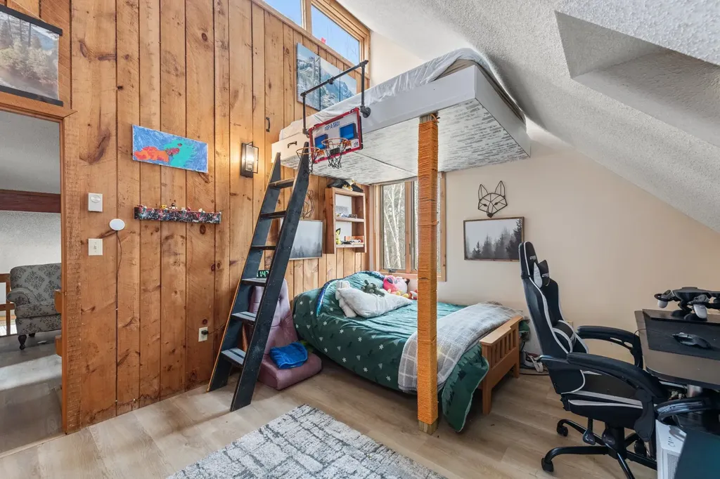 14 Webster Court Campton NH 03223