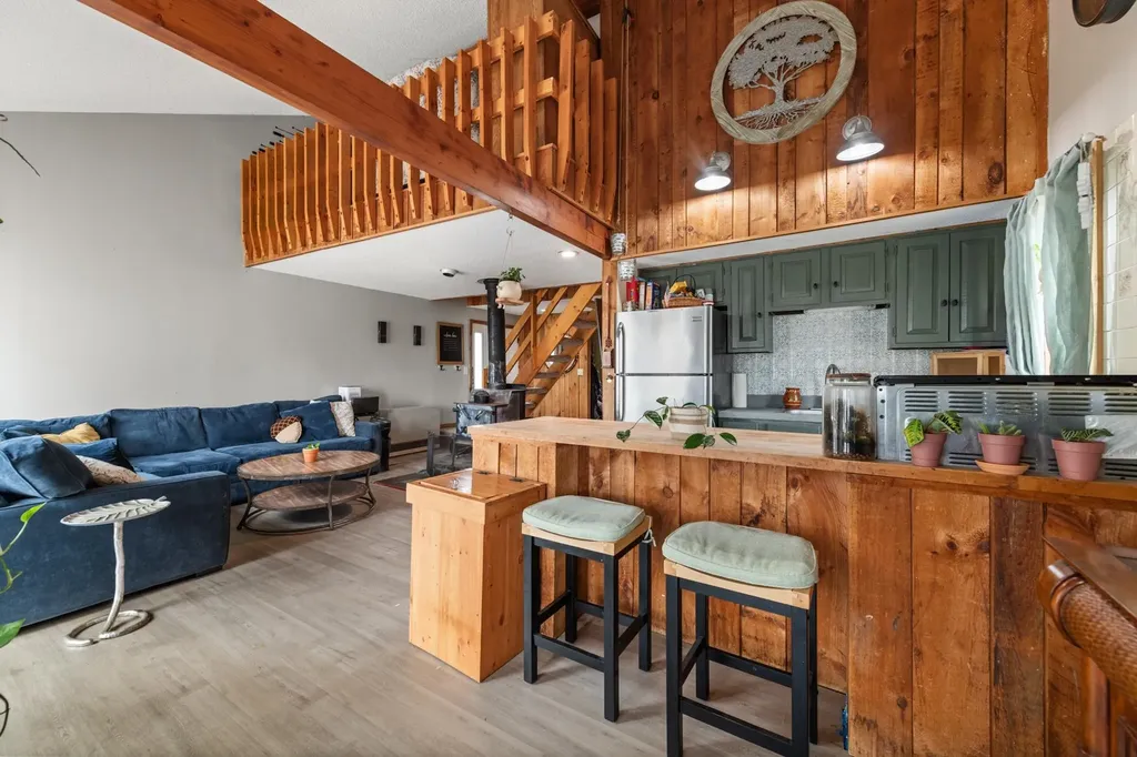 14 Webster Court Campton NH 03223