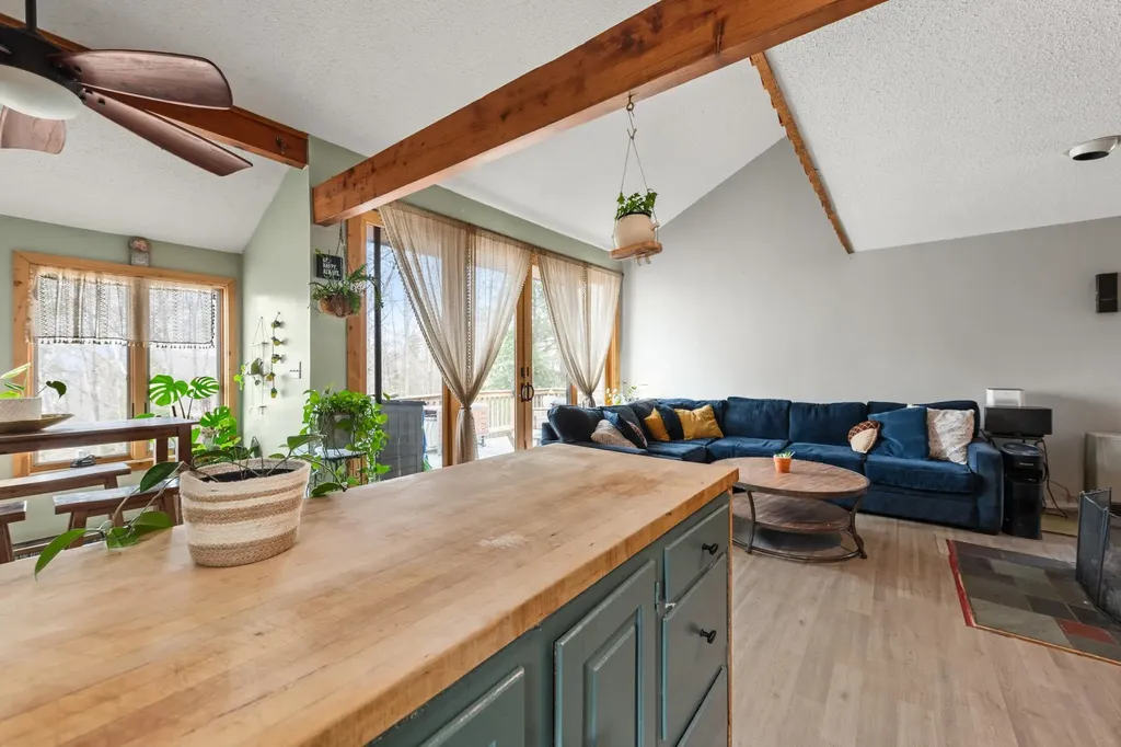 14 Webster Court Campton NH 03223