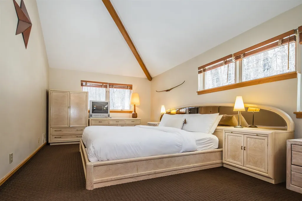 459 Woods Lane Killington VT 05157