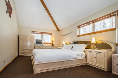 459 Woods Lane Killington VT 05157