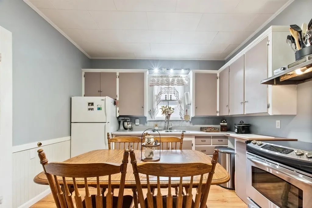 89 Summer Street Claremont NH 03743