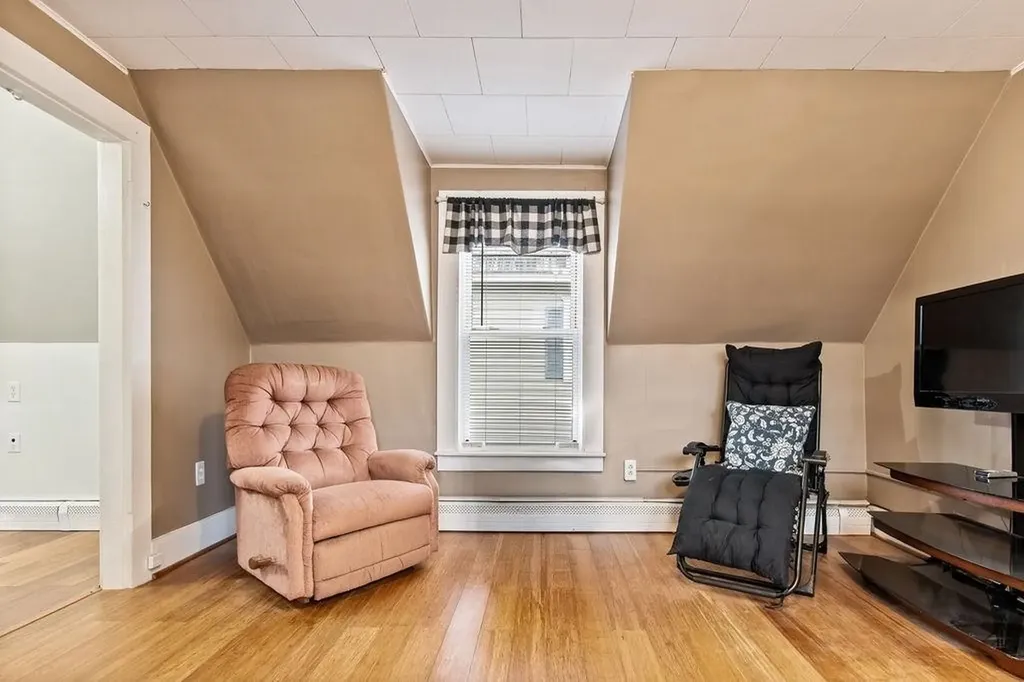 89 Summer Street Claremont NH 03743