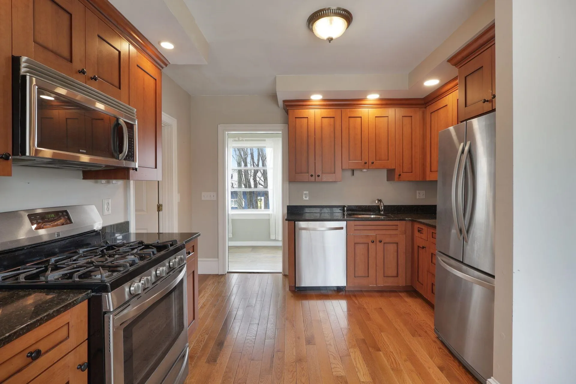 112 Cass Street Portsmouth NH 03801