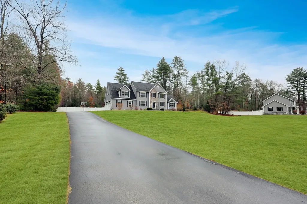 432 Mountain Road Concord NH 03301