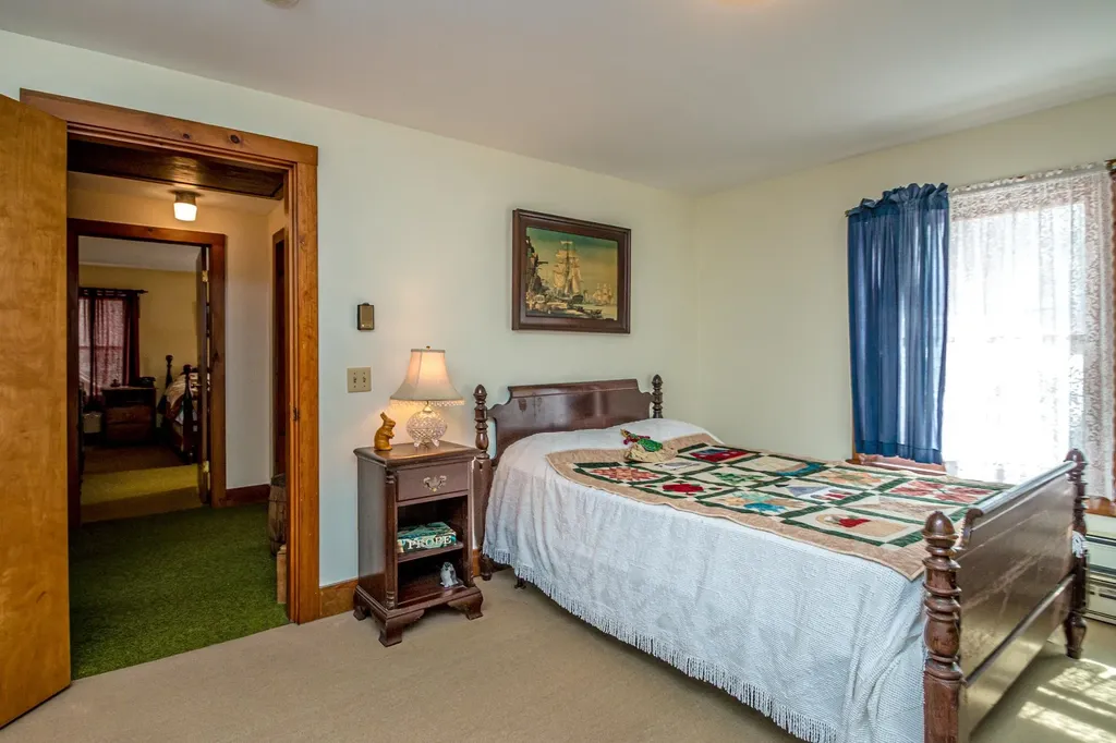 11 Emery Lane Wakefield NH 03830