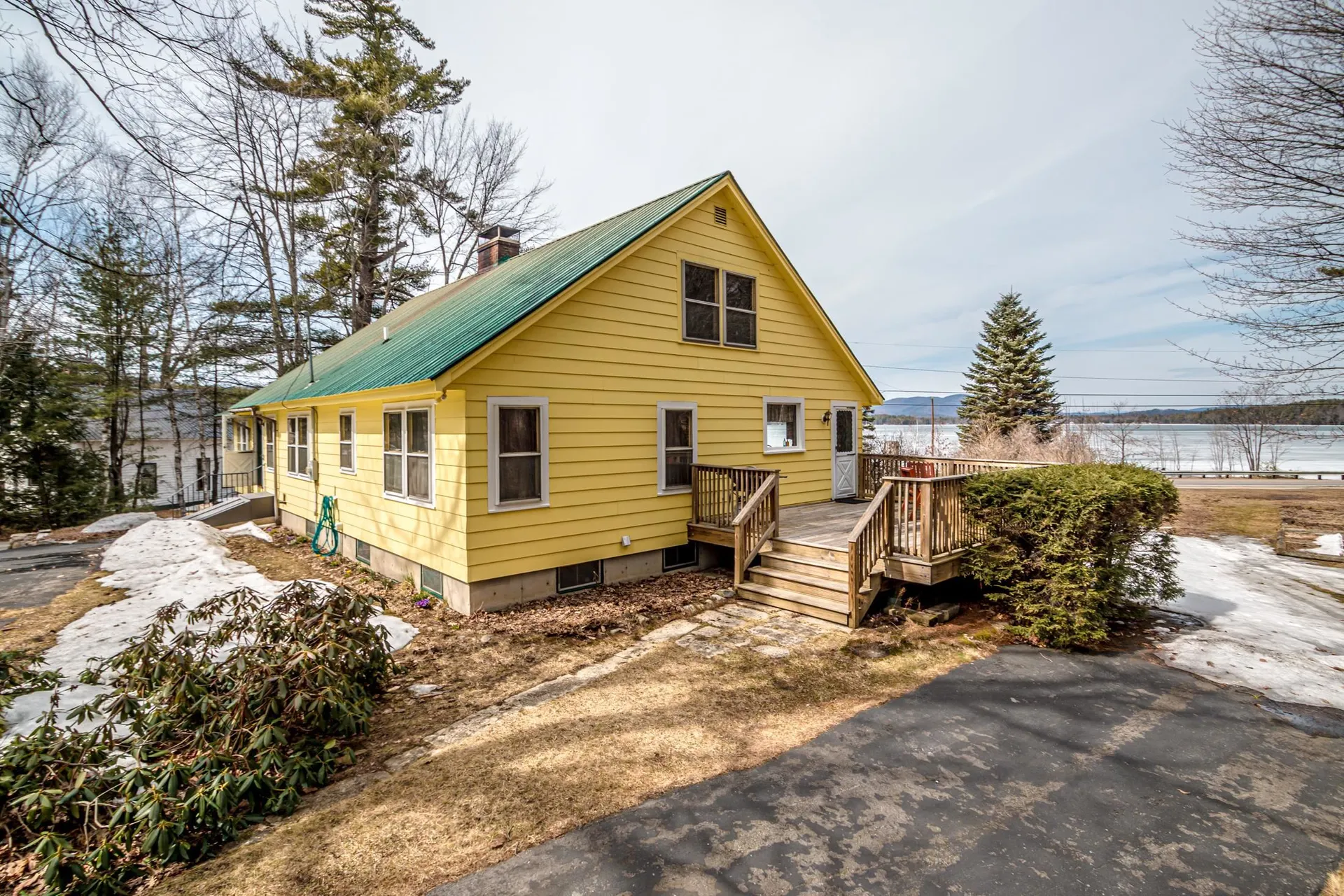 11 Emery Lane Wakefield NH 03830