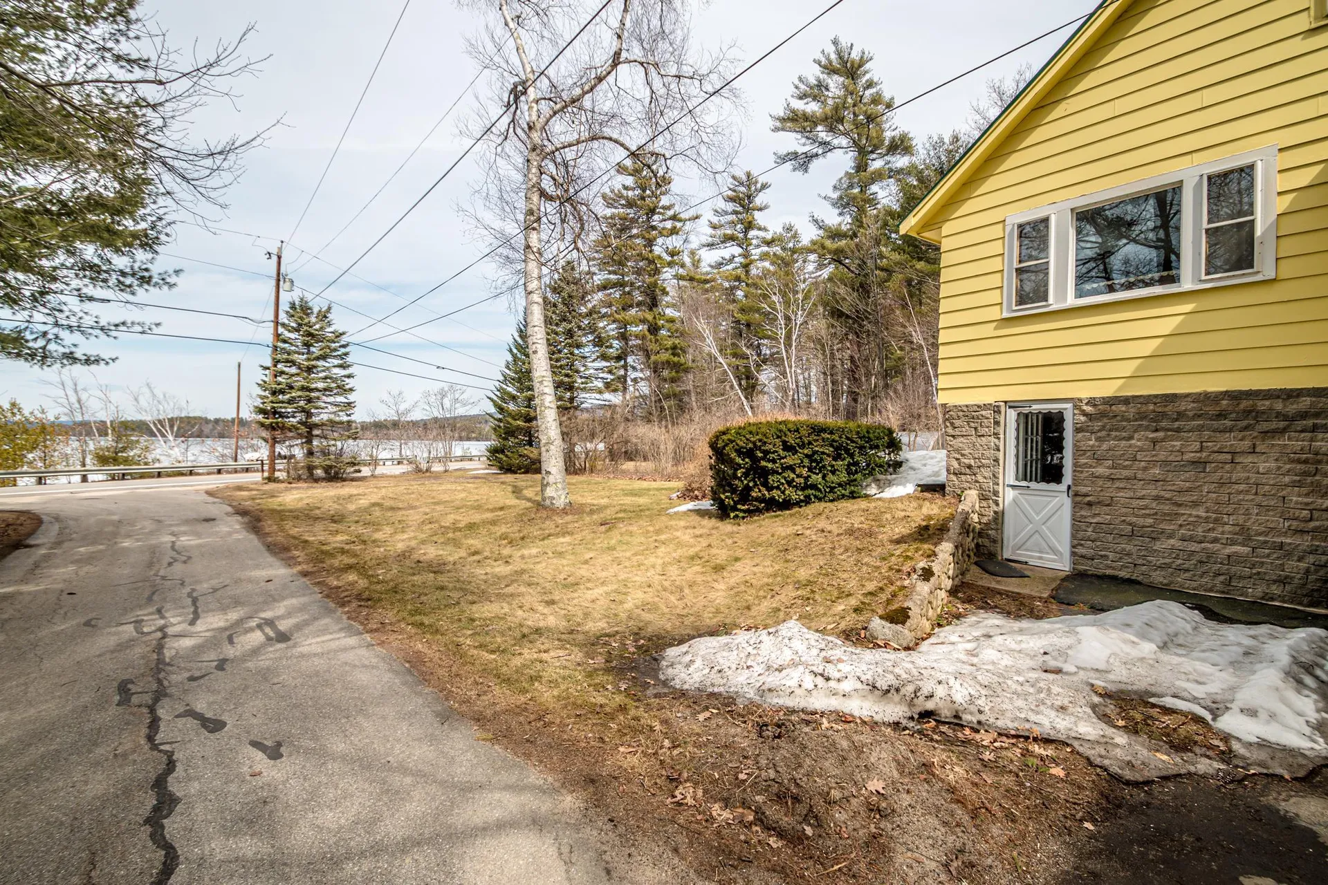 11 Emery Lane Wakefield NH 03830