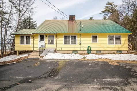 11 Emery Lane Wakefield NH 03830