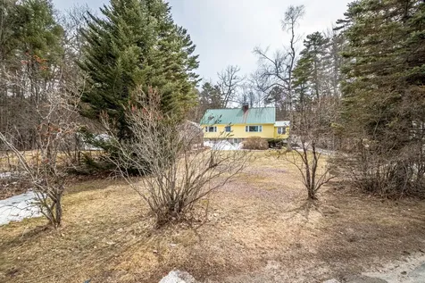 11 Emery Lane Wakefield NH 03830