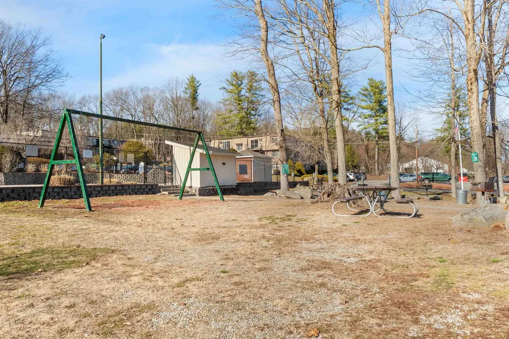 2 Silvestri Circle Derry NH 03038
