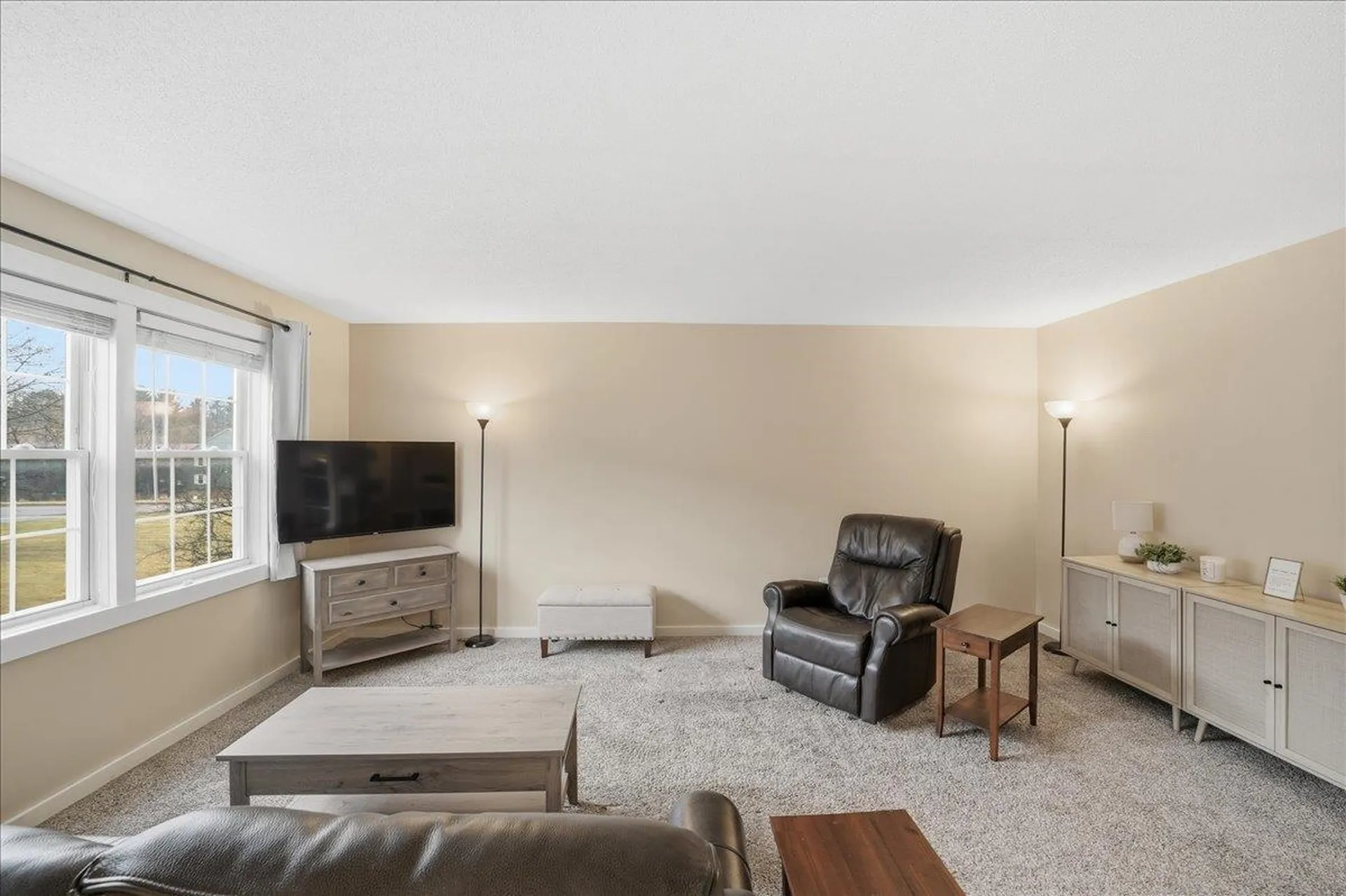 148 N Twin Oaks Terrace South Burlington VT 05403