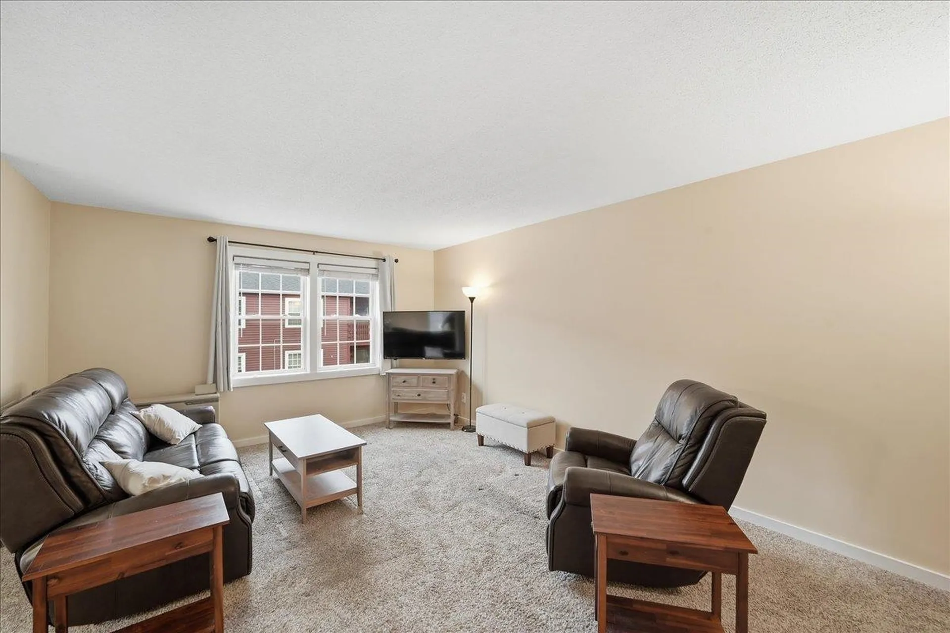 148 N Twin Oaks Terrace South Burlington VT 05403