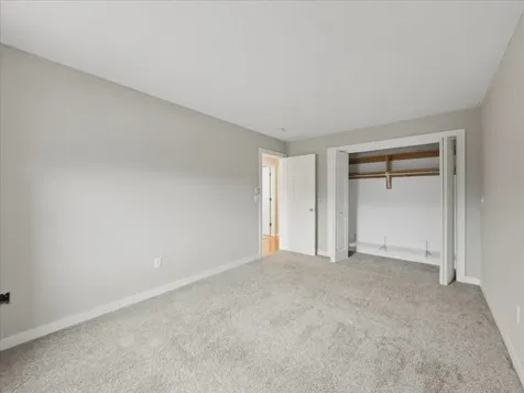 148 N Twin Oaks Terrace South Burlington VT 05403