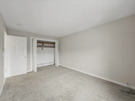 148 N Twin Oaks Terrace South Burlington VT 05403