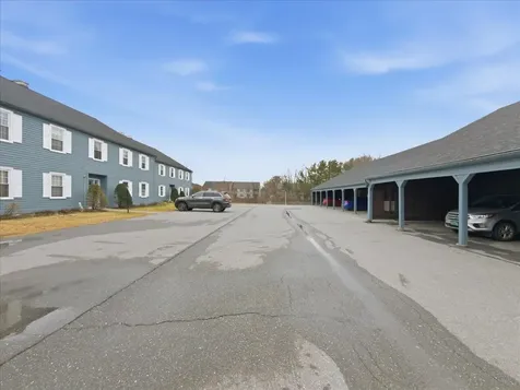 148 N Twin Oaks Terrace South Burlington VT 05403