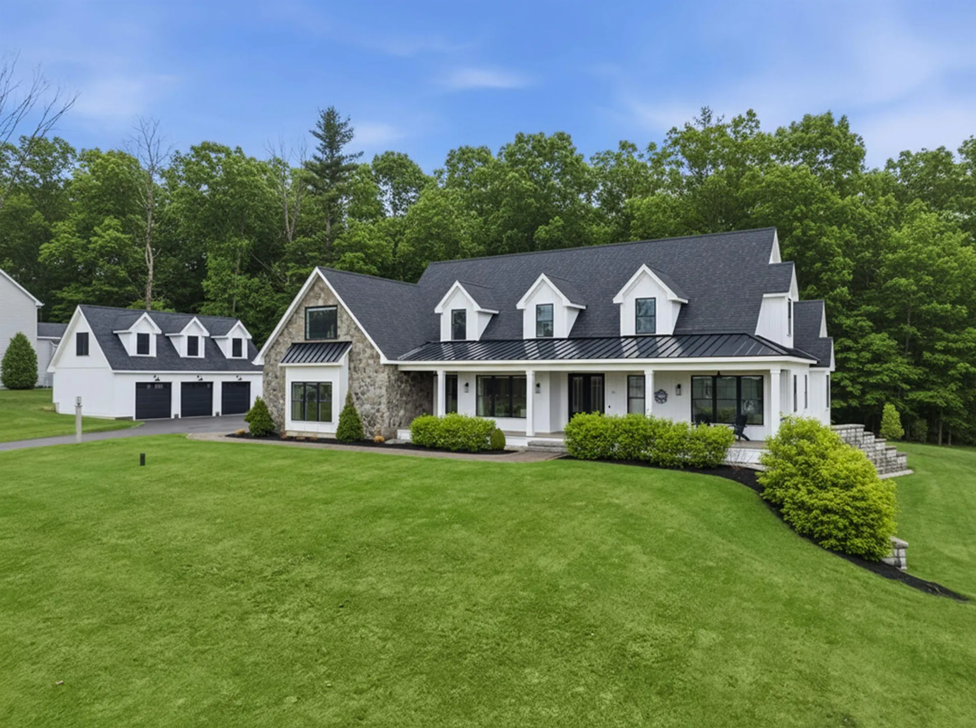 10 Hobart Lane Hollis NH 03049
