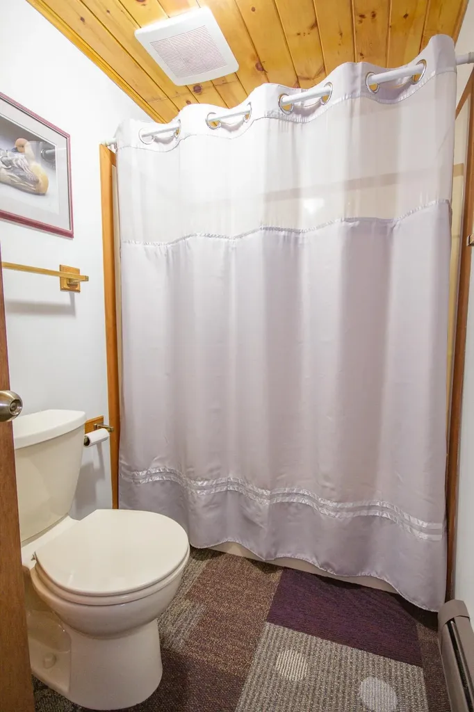 20 Edwin's Pond Road Rochester VT 05767