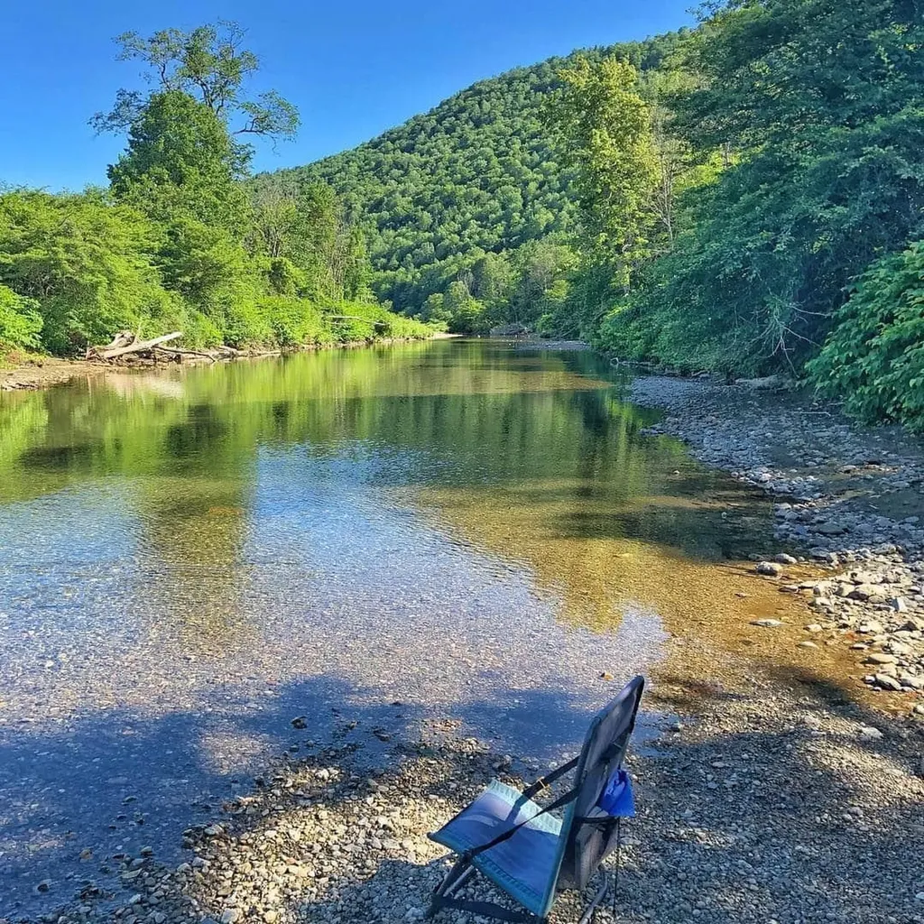 20 Edwin's Pond Road Rochester VT 05767