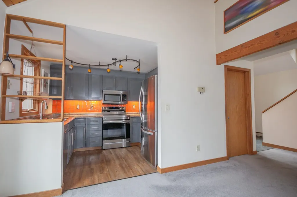 20 Edwin's Pond Road Rochester VT 05767