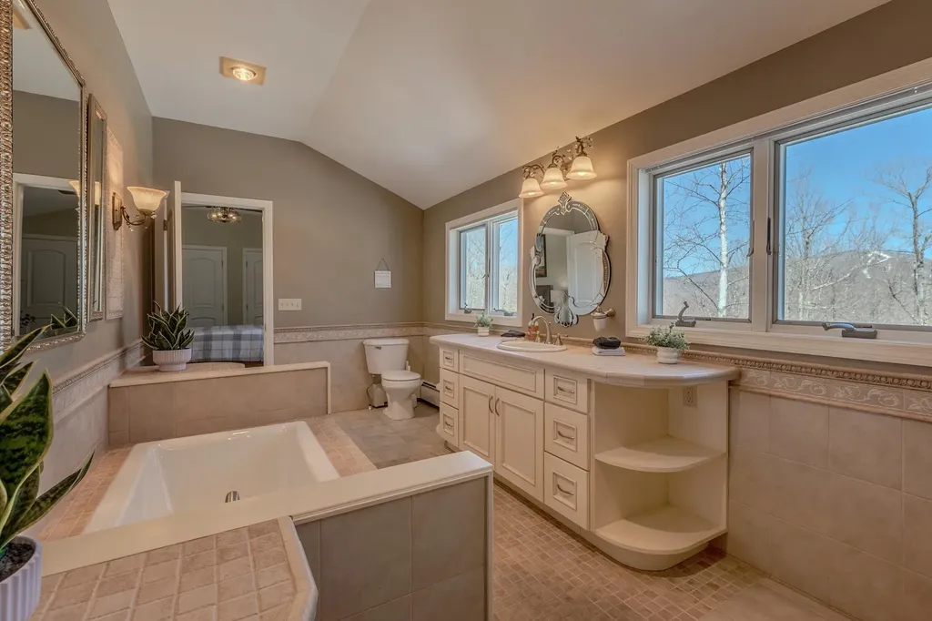 520 Moose Hollow Road Winhall VT 05340