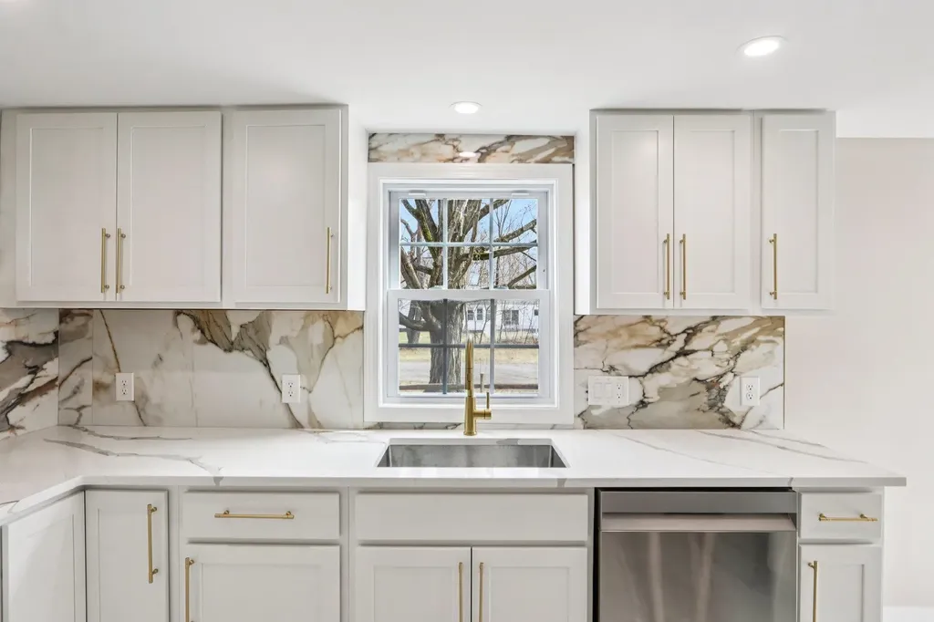 101 Souhegan Street Milford NH 03055