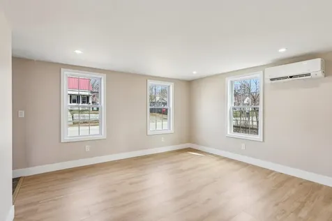 101 Souhegan Street Milford NH 03055