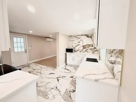 101 Souhegan Street Milford NH 03055
