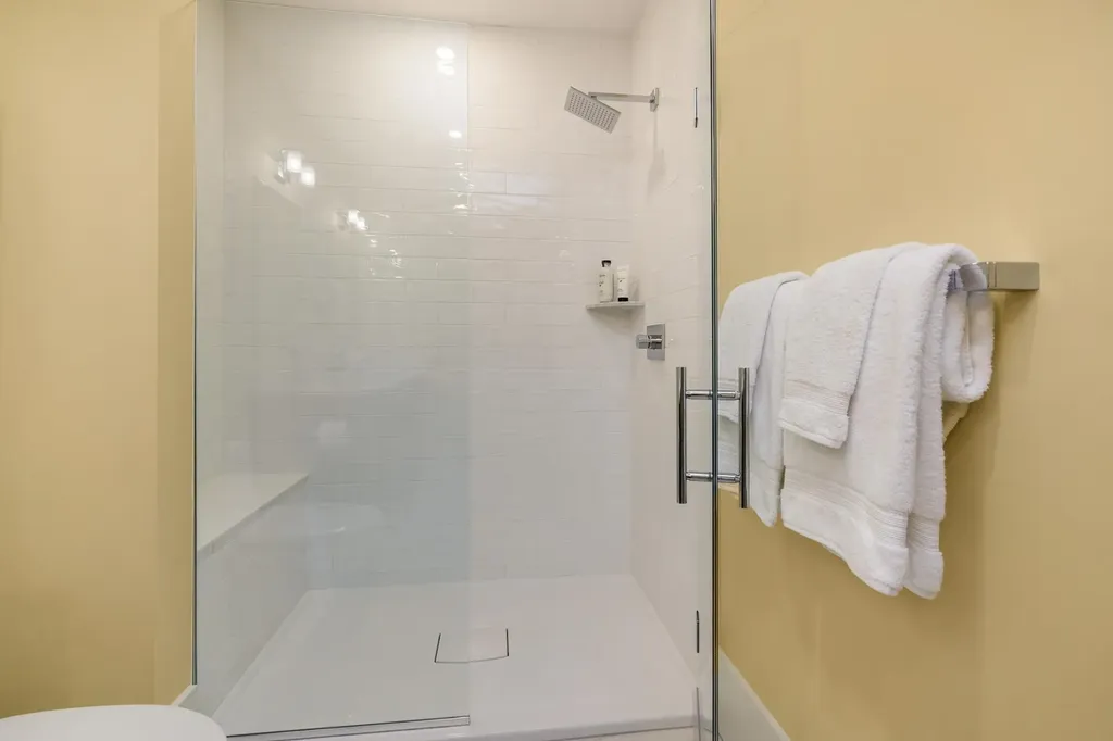 50 Maplewood Avenue Portsmouth NH 03801