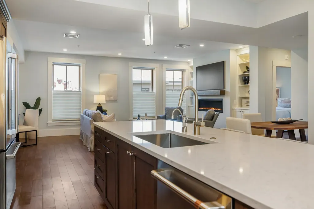 50 Maplewood Avenue Portsmouth NH 03801