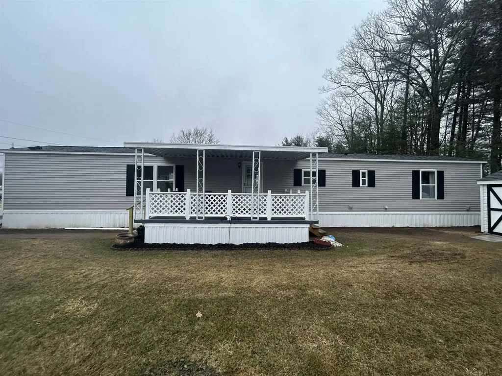 609 Sherwood Glen Somersworth NH 03878