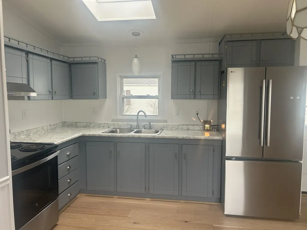 609 Sherwood Glen Somersworth NH 03878