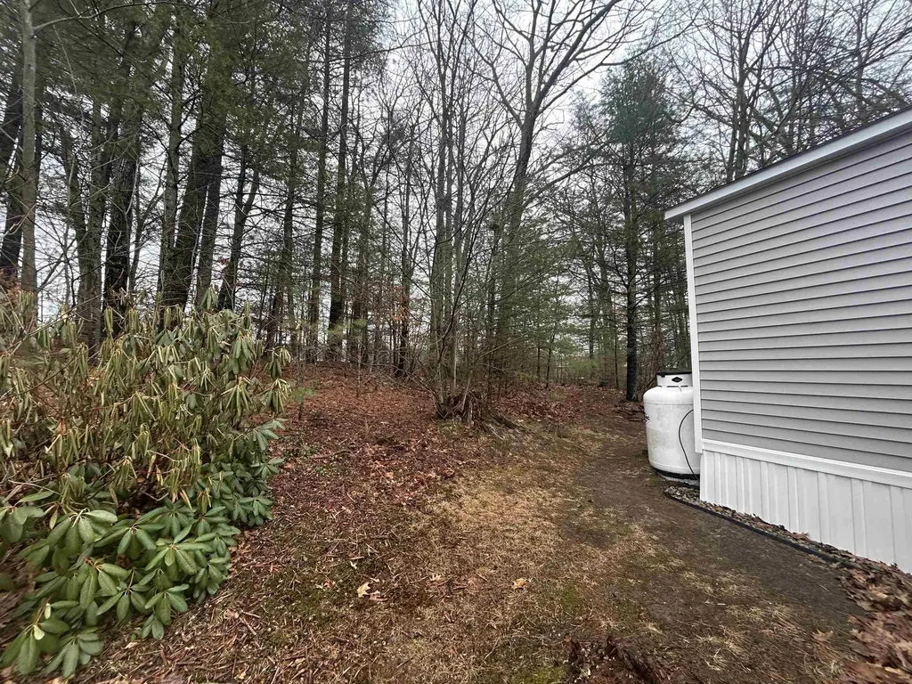 609 Sherwood Glen Somersworth NH 03878