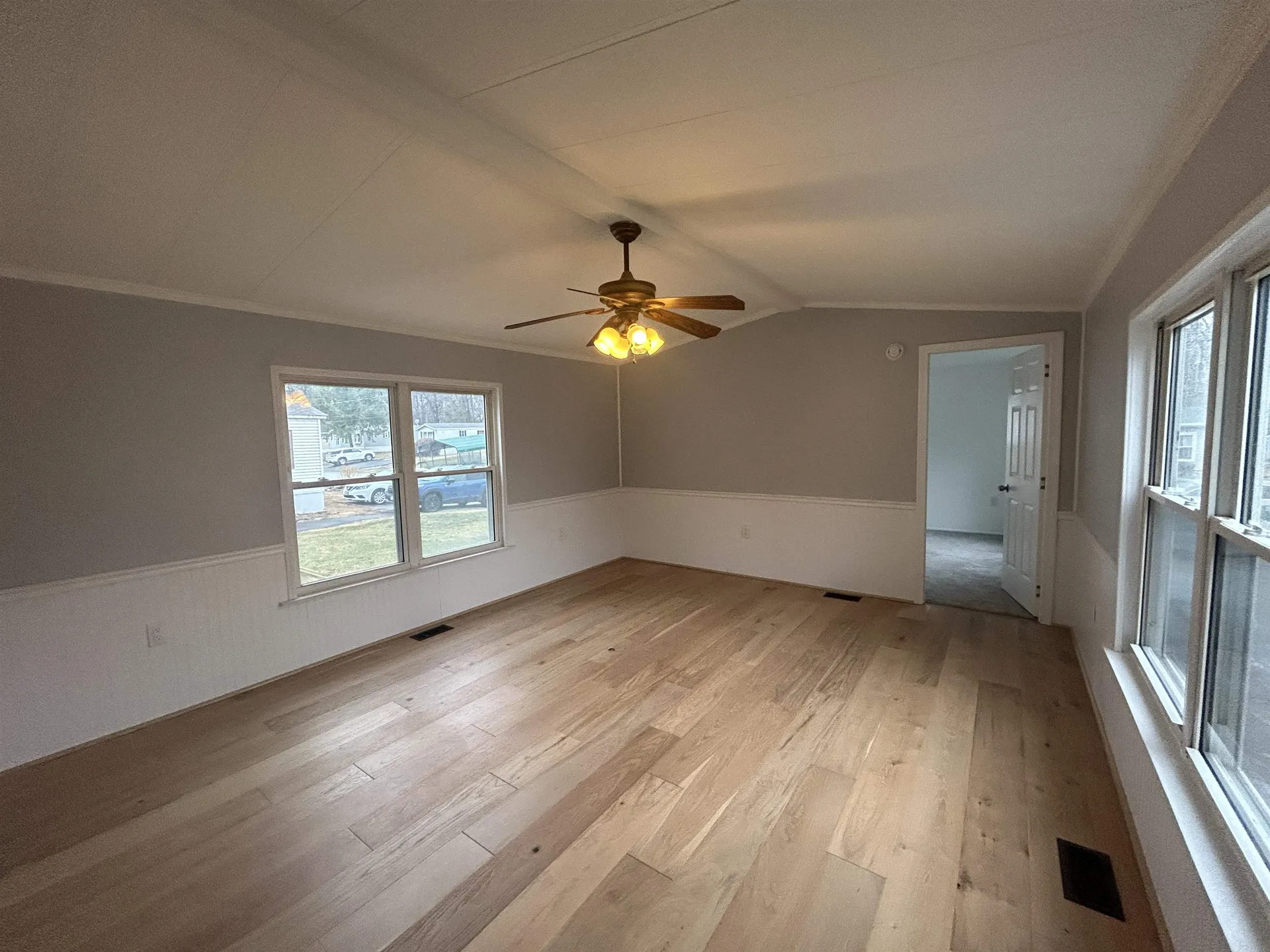 609 Sherwood Glen Somersworth NH 03878