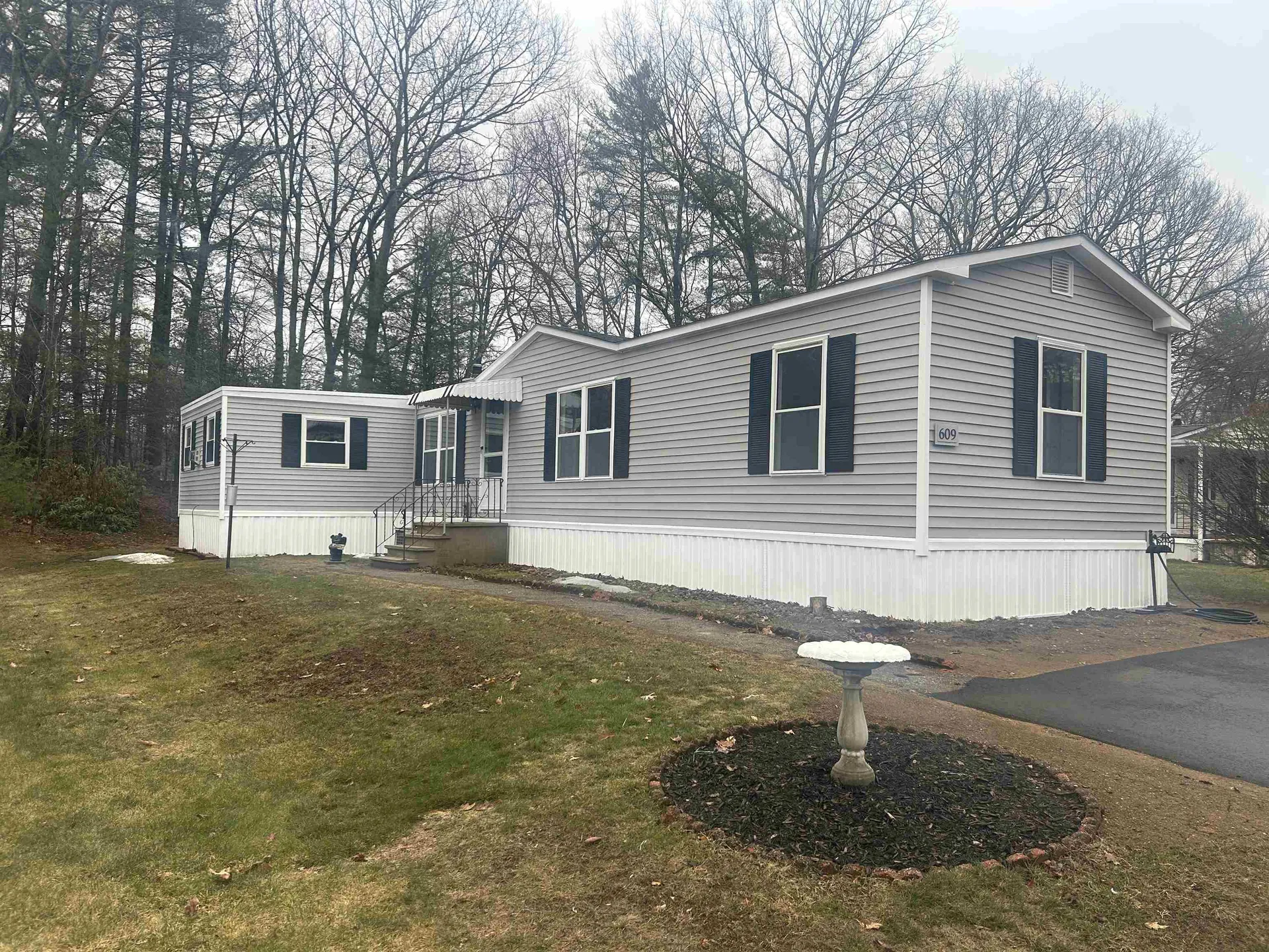 609 Sherwood Glen Somersworth NH 03878