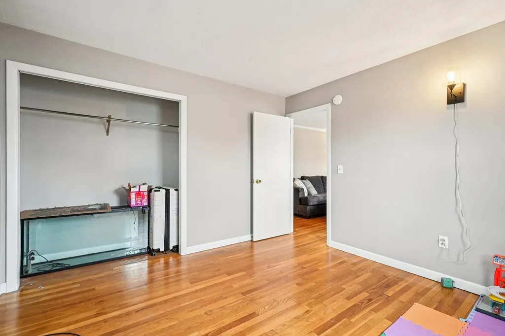 170 S Hall Street Manchester NH 03103