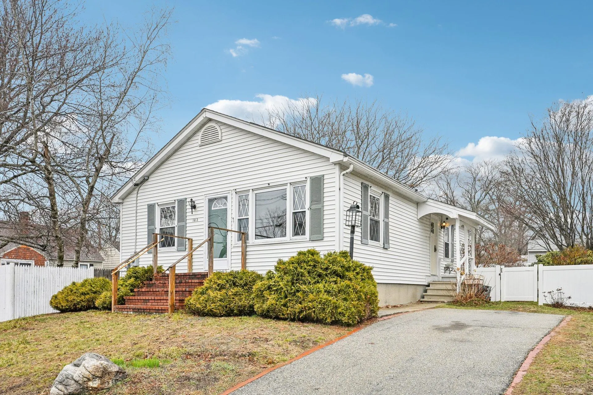 170 S Hall Street Manchester NH 03103