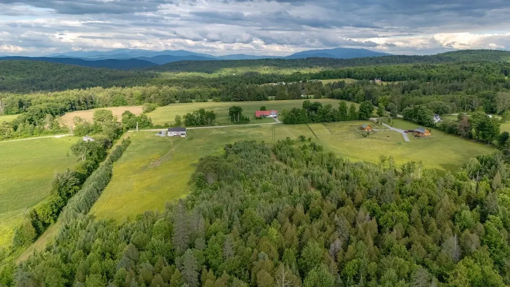 000 Jefferson Hill Road Newbury VT 05081