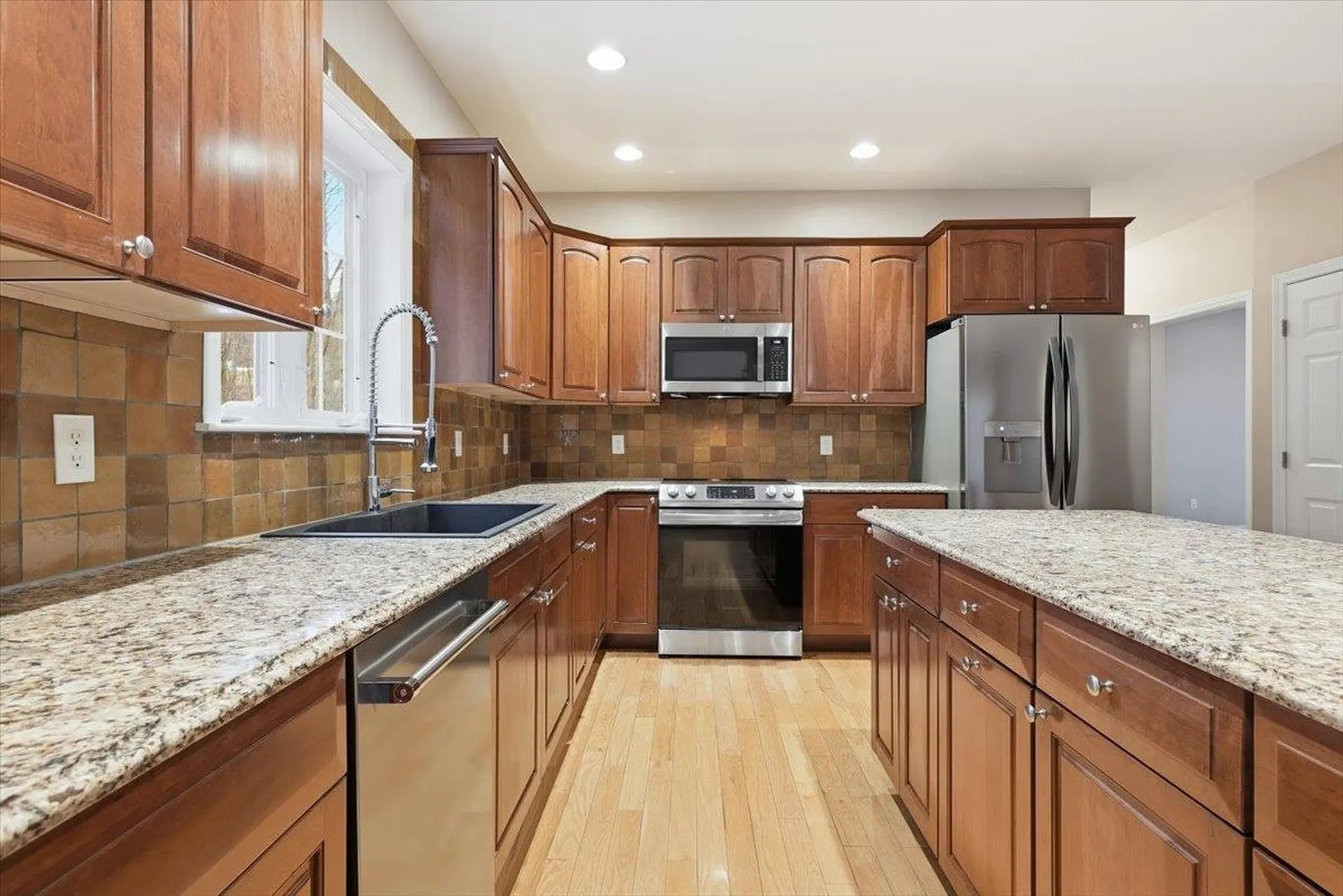 2 Walter Hill Road Mont Vernon NH 03057