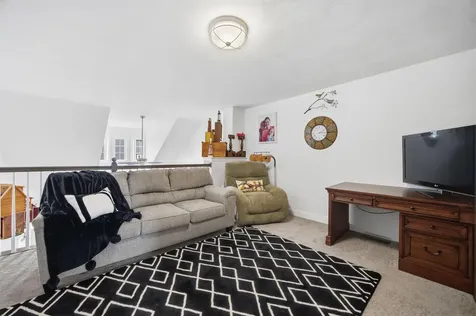 93 Trail Haven Drive Londonderry NH 03053