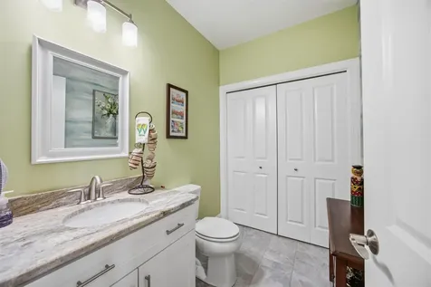 93 Trail Haven Drive Londonderry NH 03053