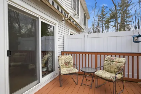 93 Trail Haven Drive Londonderry NH 03053