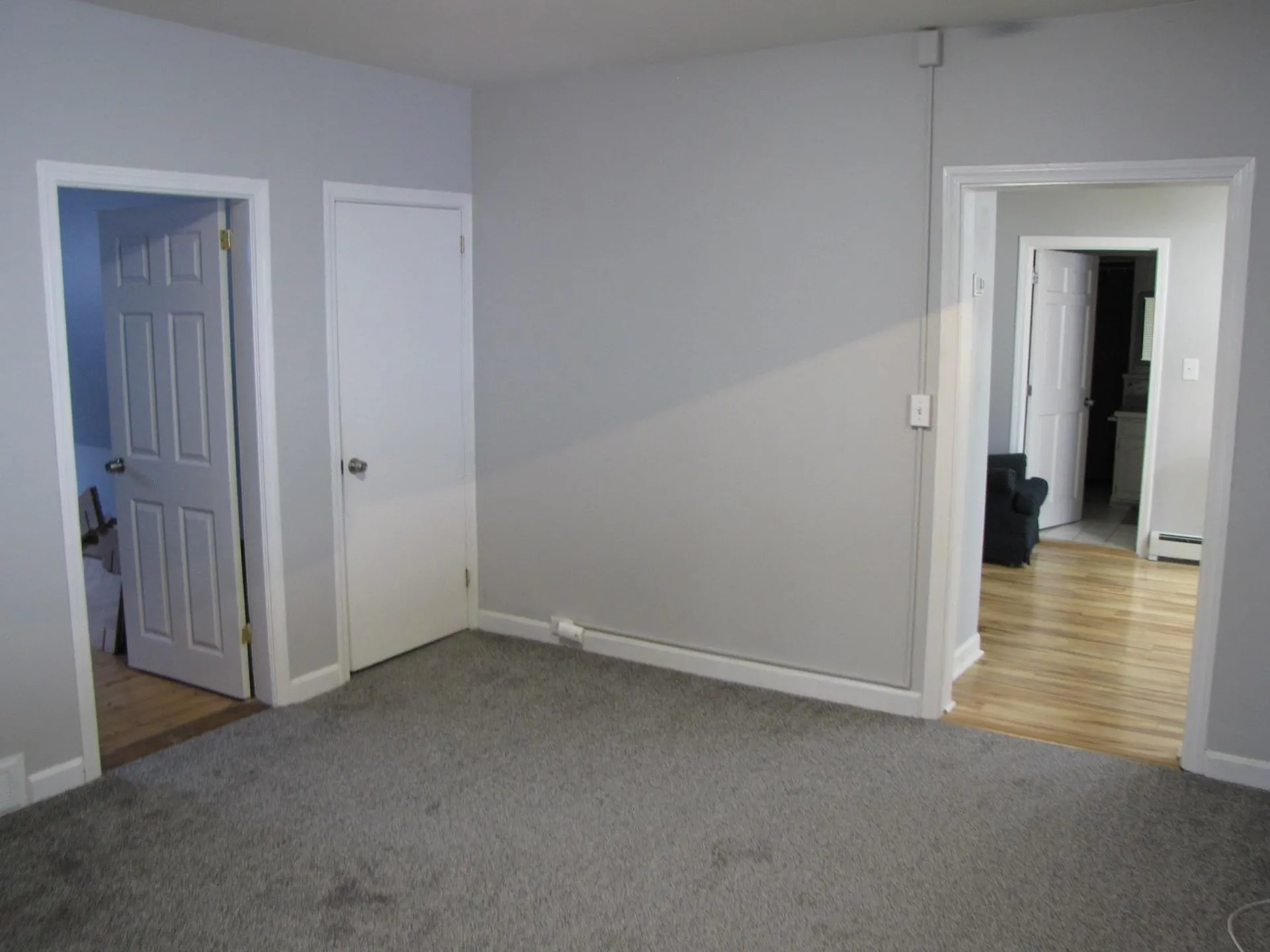 3 Mcilvin Street Manchester NH 03103