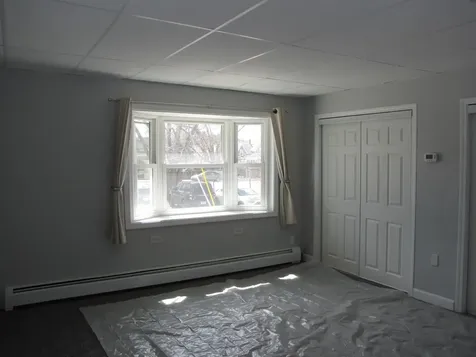 3 Mcilvin Street Manchester NH 03103