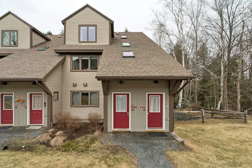 127 Mountains Edge Road West Windsor VT 05037