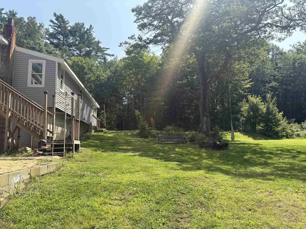 18 Shady Lane Northfield NH 03276