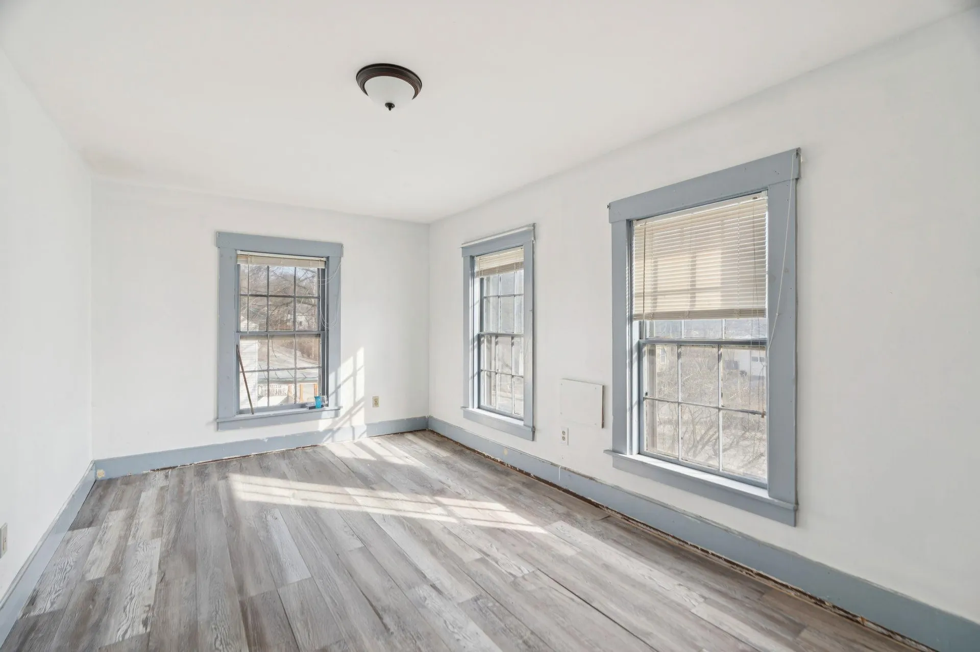 74 Union Street Windsor VT 05089