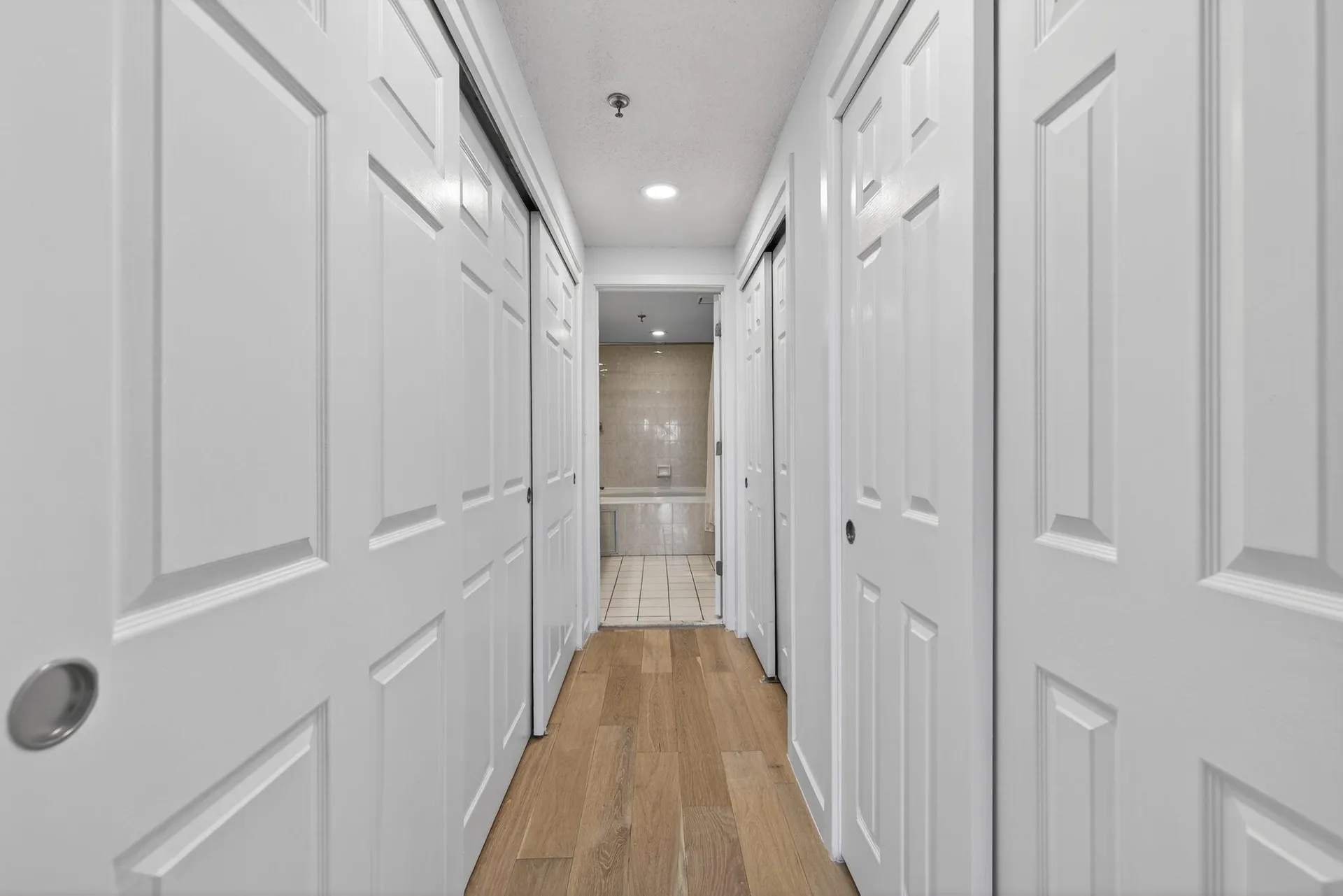 12 Mountain Laurels Drive Nashua NH 03062